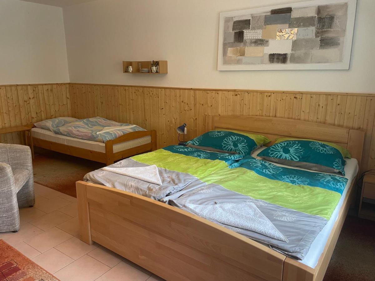 فندق Penzion Fontana Náměšť nad Oslavou المظهر الخارجي الصورة